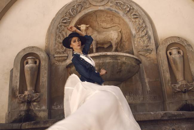 Mauro Lorenzo Fashion Photographer Fashion Editorial Perla Inspiration Color Latest Magazine 