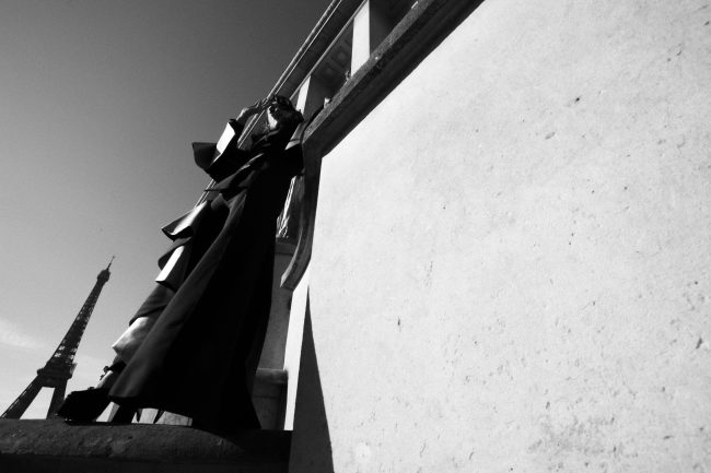 Mauro Lorenzo Fashion Editorial Photographer Advertising Paris France Parigi Toureiffel Pontalexandre Management  Inspiration Moodboard HauteCouture Reinassance fotografiadimoda veil jacket research gold black&white sunset flare pretaporter Portrait altamoda