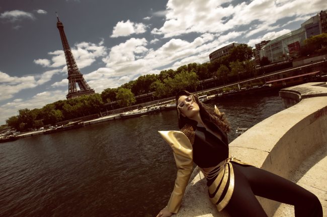 Mauro Lorenzo Fashion Editorial Photographer Advertising Paris France Parigi Toureiffel Pontalexandre Management  Inspiration Moodboard HauteCouture Reinassance fotografiadimoda veil jacket research gold black&white sunset flare pretaporter Portrait altamoda