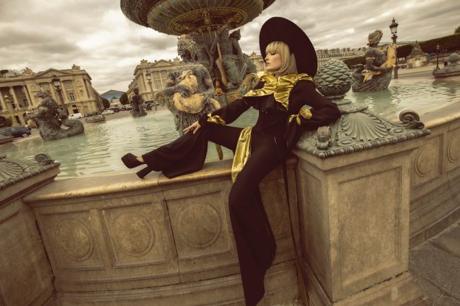 Mauro Lorenzo Fashion Editorial Photographer Advertising Paris France Parigi Toureiffel Pontalexandre Management  Inspiration Moodboard HauteCouture Reinassance fotografiadimoda veil jacket research gold black&white sunset flare pretaporter Portrait altamoda