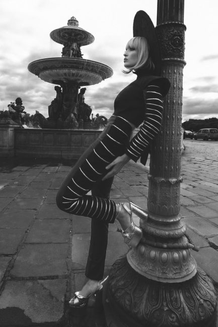 Mauro Lorenzo Fashion Editorial Photographer Advertising Paris France Parigi Toureiffel Pontalexandre Management  Inspiration Moodboard HauteCouture Reinassance fotografiadimoda veil jacket research gold black&white sunset flare pretaporter Portrait altamoda