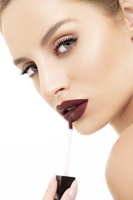 Mauro Lorenzo Fashion Editorial Photographer Advertising Paris France Roma Retouch Management Beauty Clean Essential make-up post-production crop studio-session luxury close-up macro lips red Portrait white