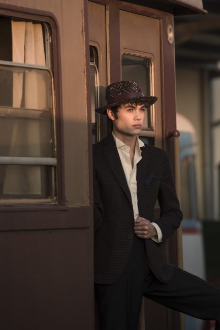 Mauro Lorenzo Fashion Photographer Advertising Campaign cinema Hat Cappelli handmade Doria Pitti Colour Moodboard Boutique Inspiration artDirector hautecouture american luxury sea jacket train leather