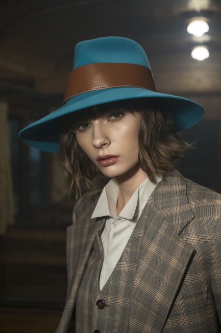 Mauro Lorenzo Fashion Photographer Advertising Campaign cinema Hat Cappelli handmade Doria Pitti Colour Moodboard Boutique Inspiration artDirector hautecouture american luxury sea jacket train leather