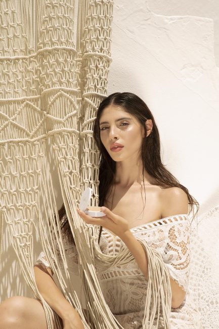 Mauro Lorenzo Fashion Photographer Advertising Campaign essential professional make-up minimal product geometric graphic young texture cosmesi minimal minimalism Moodboard roma lip stick artDirector luxury roma riad wather