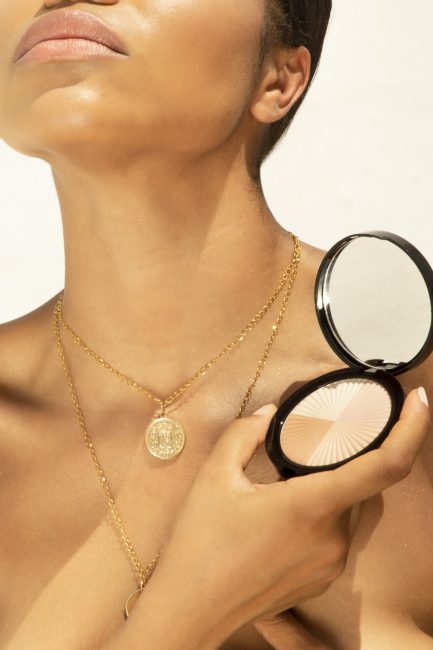 Mauro Lorenzo Fashion Photographer Advertising Campaign essential professional make-up minimal product geometric graphic young texture cosmesi minimal minimalism Moodboard roma lip stick artDirector luxury roma riad wather