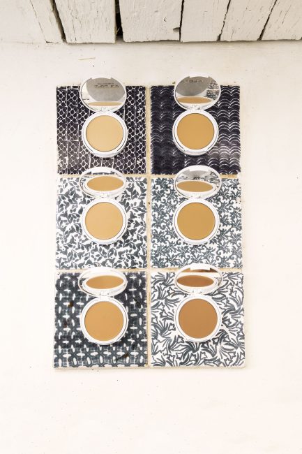 Mauro Lorenzo Fashion Photographer Advertising Campaign essential professional make-up minimal product geometric graphic young texture cosmesi minimal minimalism Moodboard roma lip stick artDirector luxury roma riad wather