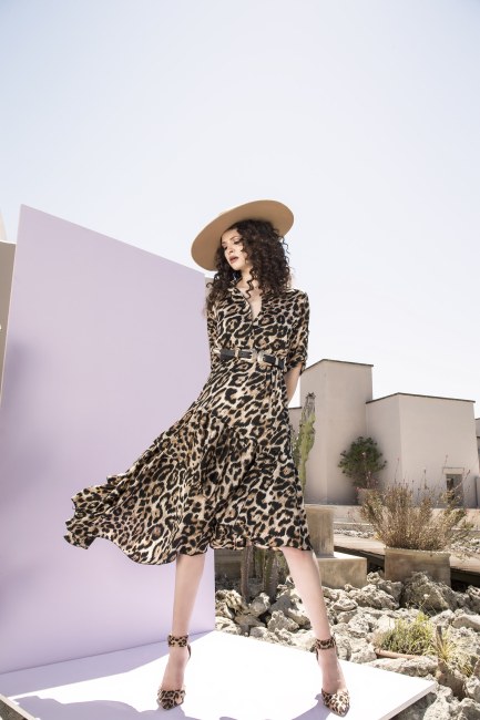 Mauro Lorenzo Fashion Photographer Advertising Campaign moitiè pretaporter minimal handmade geometric flower young texture leopard Whitedress Moodboard designer rock hat artDirector woman jump bag pannel jacket