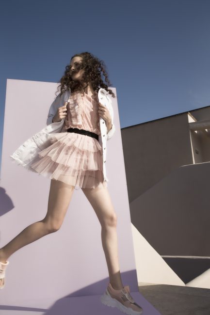 Mauro Lorenzo Fashion Photographer Advertising Campaign moitiè pretaporter minimal handmade geometric flower young texture leopard Whitedress Moodboard designer rock hat artDirector woman jump bag pannel jacket