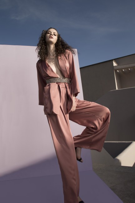 Mauro Lorenzo Fashion Photographer Advertising Campaign moitiè pretaporter minimal handmade geometric flower young texture leopard Whitedress Moodboard designer rock hat artDirector woman jump bag pannel jacket