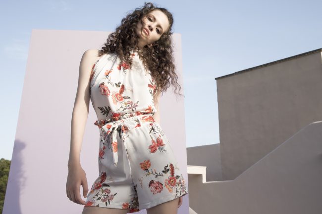 Mauro Lorenzo Fashion Photographer Advertising Campaign moitiè pretaporter minimal handmade geometric flower young texture leopard Whitedress Moodboard designer rock hat artDirector woman jump bag pannel jacket