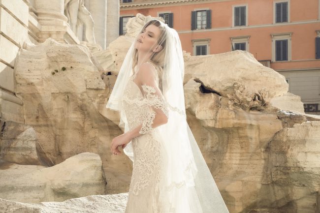 Mauro Lorenzo Fashion Photographer Advertising Campaign roma rome bridal altamoda handmade carrabs piazza spagna fontana trevi Whitedress Moodboard designer luxury sposa artDirector woman pregiato strascico popolo fountain