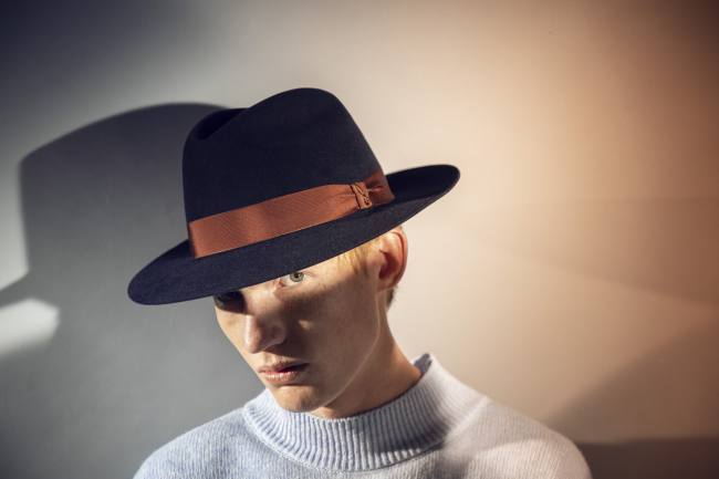 Mauro Lorenzo Fashion Photographer Advertising Campaign studio Hat Cappelli handmade Doria Pitti Colours Moodboard Boutique Inspiration artDirector hautecouture american luxury sea jacket blue leather