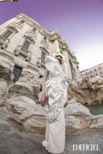 Mauro Lorenzo Fashion Photographer Advertising Campaign studio Hat Cappelli handmade L'Officiel Baltic White Moodboard Piazzadispagna Inspiration artDirector hautecouture fontanaditrevi luxury roma jacket editorial