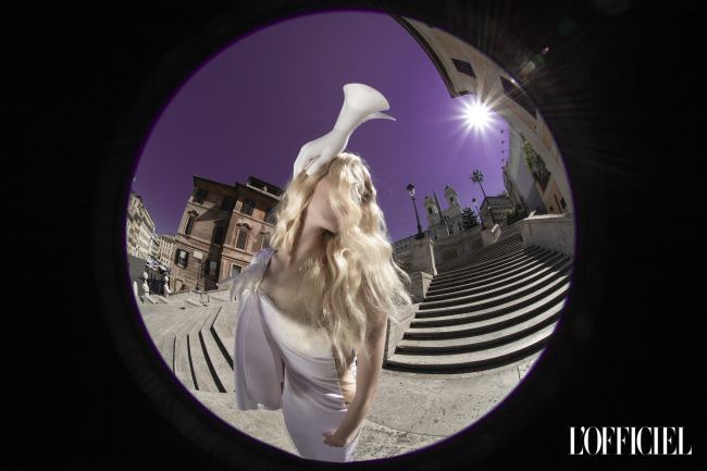 Mauro Lorenzo Fashion Photographer Advertising Campaign studio Hat Cappelli handmade L'Officiel Baltic White Moodboard Piazzadispagna Inspiration artDirector hautecouture fontanaditrevi luxury roma jacket editorial
