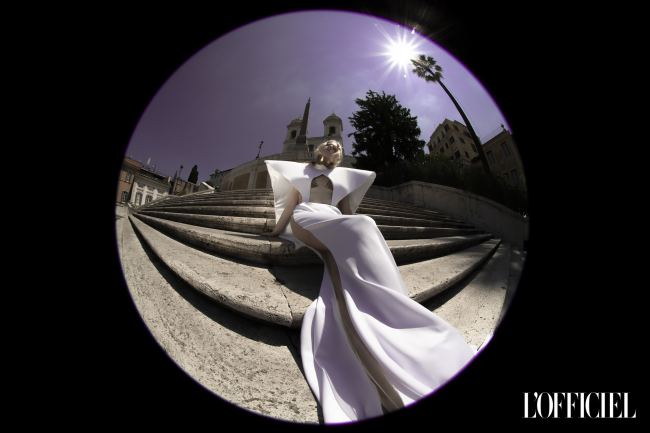 Mauro Lorenzo Fashion Photographer Advertising Campaign studio Hat Cappelli handmade L'Officiel Baltic White Moodboard Piazzadispagna Inspiration artDirector hautecouture fontanaditrevi luxury roma jacket editorial