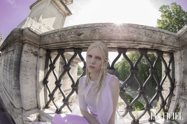 Mauro Lorenzo Fashion Photographer Advertising Campaign studio Hat Cappelli handmade L'Officiel Baltic White Moodboard Piazzadispagna Inspiration artDirector hautecouture fontanaditrevi luxury roma jacket editorial