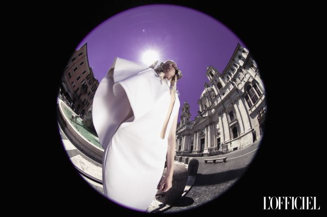 Mauro Lorenzo Fashion Photographer Advertising Campaign studio Hat Cappelli handmade L'Officiel Baltic White Moodboard Piazzadispagna Inspiration artDirector hautecouture fontanaditrevi luxury roma jacket editorial