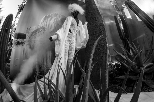 Mauro Lorenzo Fashion Photographer Advertising Campaign studio Hat Cappelli handmade animals cordella botanic Moodboard nature Inspiration artDirector hautecouture new era luxury white jacket editorial