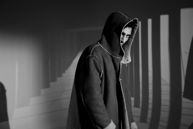 Mauro Lorenzo Fashion Photographer Advertising Campaign studio Hat Cappelli handmade marsem gentleman rocker rock  White Moodboard biancoenero akash kumar Inspiration artDirector man projection pants jacket