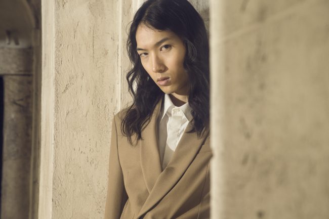 Mauro Lorenzo Fashion Photographer Advertising Campaign studio Hat Cappelli handmade marsem gentleman rocker rock  baroque Moodboard classic movement cinema Inspiration artDirector man dimora pants jacket-0298