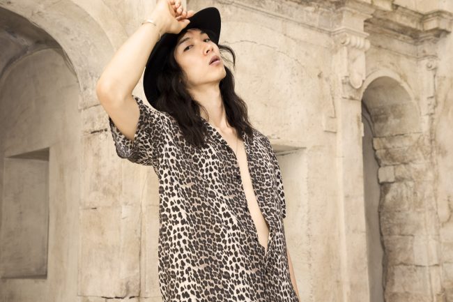 Mauro Lorenzo Fashion Photographer Advertising Campaign studio Hat Cappelli handmade marsem gentleman rocker rock  baroque Moodboard classic movement cinema Inspiration artDirector man dimora pants jacket-0298