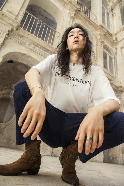 Mauro Lorenzo Fashion Photographer Advertising Campaign studio Hat Cappelli handmade marsem gentleman rocker rock  baroque Moodboard classic movement cinema Inspiration artDirector man dimora pants jacket-0298