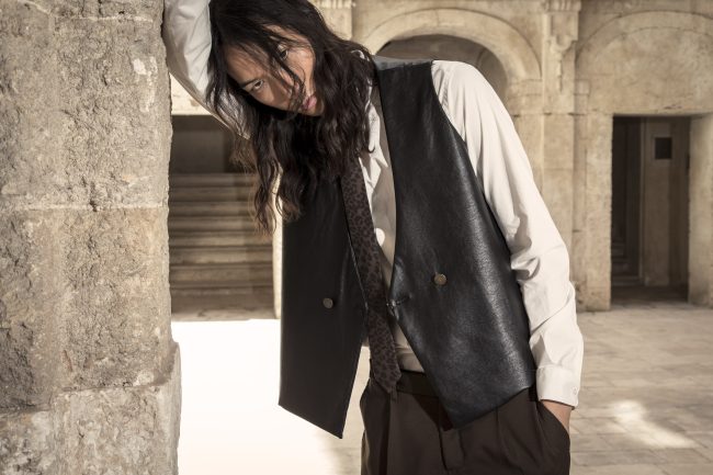 Mauro Lorenzo Fashion Photographer Advertising Campaign studio Hat Cappelli handmade marsem gentleman rocker rock  baroque Moodboard classic movement cinema Inspiration artDirector man dimora pants jacket-0298