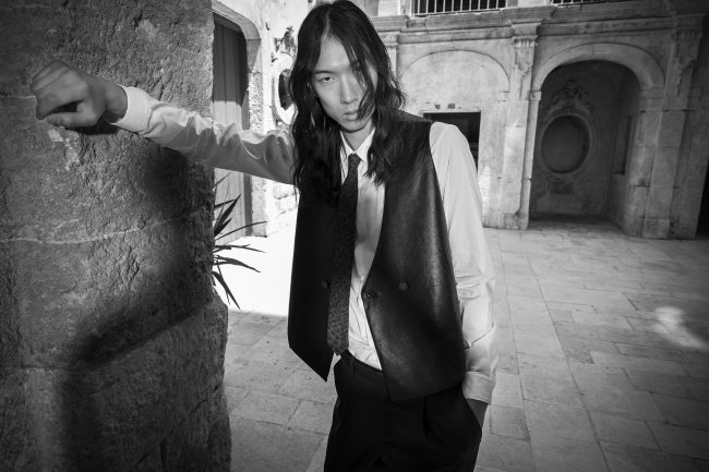 Mauro Lorenzo Fashion Photographer Advertising Campaign studio Hat Cappelli handmade marsem gentleman rocker rock  baroque Moodboard classic movement cinema Inspiration artDirector man dimora pants jacket-0298