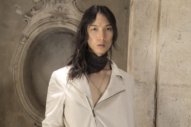 Mauro Lorenzo Fashion Photographer Advertising Campaign studio Hat Cappelli handmade marsem gentleman rocker rock  baroque Moodboard classic movement cinema Inspiration artDirector man dimora pants jacket-0298