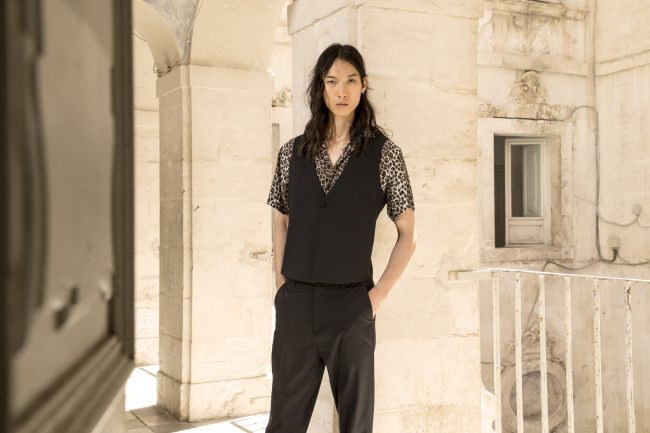 Mauro Lorenzo Fashion Photographer Advertising Campaign studio Hat Cappelli handmade marsem gentleman rocker rock  baroque Moodboard classic movement cinema Inspiration artDirector man dimora pants jacket-0298