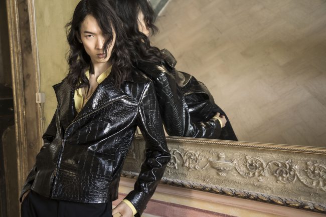 Mauro Lorenzo Fashion Photographer Advertising Campaign studio Hat Cappelli handmade marsem gentleman rocker rock  baroque Moodboard classic movement cinema Inspiration artDirector man dimora pants jacket-0298