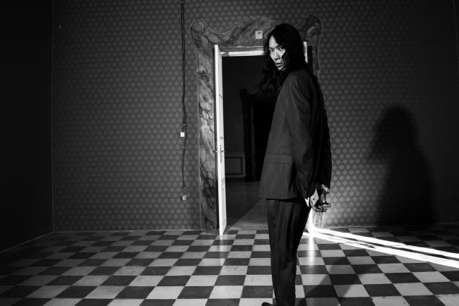 Mauro Lorenzo Fashion Photographer Advertising Campaign studio Hat Cappelli handmade marsem gentleman rocker rock  baroque Moodboard classic movement cinema Inspiration artDirector man dimora pants jacket-0298