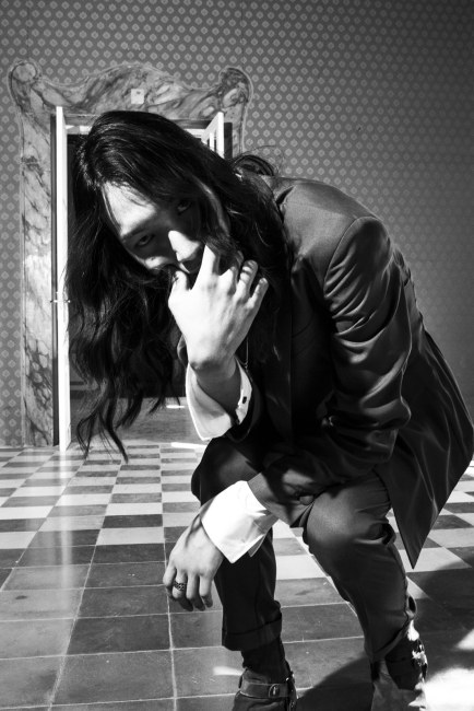 Mauro Lorenzo Fashion Photographer Advertising Campaign studio Hat Cappelli handmade marsem gentleman rocker rock  baroque Moodboard classic movement cinema Inspiration artDirector man dimora pants jacket-0298