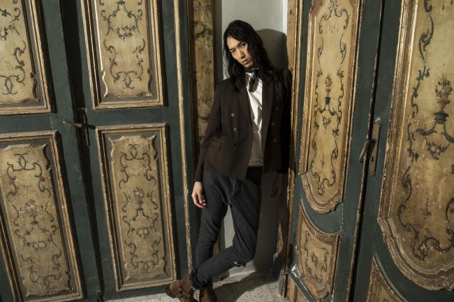 Mauro Lorenzo Fashion Photographer Advertising Campaign studio Hat Cappelli handmade marsem gentleman rocker rock  baroque Moodboard classic movement cinema Inspiration artDirector man dimora pants jacket-0298