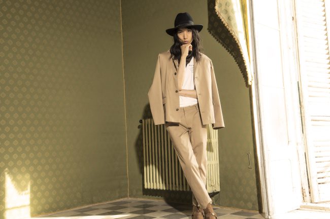 Mauro Lorenzo Fashion Photographer Advertising Campaign studio Hat Cappelli handmade marsem gentleman rocker rock  baroque Moodboard classic movement cinema Inspiration artDirector man dimora pants jacket-0298