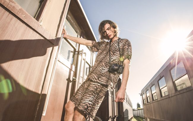 Mauro Lorenzo Fashion Photographer Advertising Campaign studio Hat Cappelli handmade marsem gentleman rocker rock  treno Moodboard biancoenero lindberg cinema Inspiration artDirector man train pants jacket