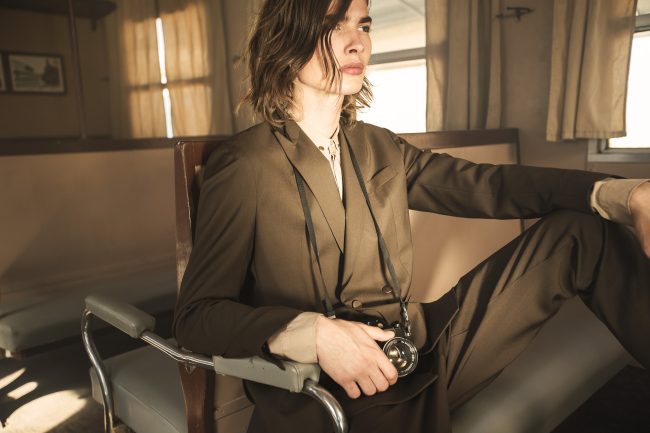 Mauro Lorenzo Fashion Photographer Advertising Campaign studio Hat Cappelli handmade marsem gentleman rocker rock  treno Moodboard biancoenero lindberg cinema Inspiration artDirector man train pants jacket