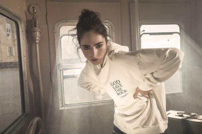 Mauro Lorenzo Fashion Photographer Advertising Campaign studio Hat Cappelli handmade marsem gentleman rocker rock  treno Moodboard biancoenero lindberg cinema Inspiration artDirector man train pants jacket