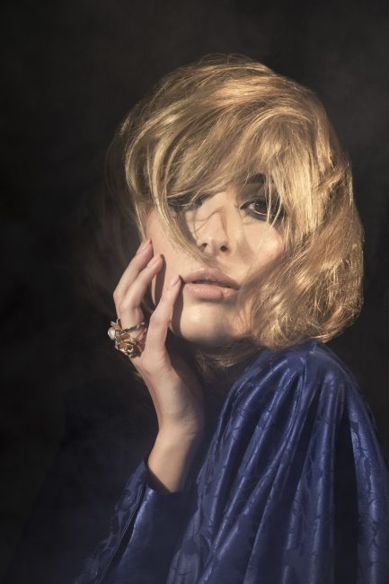 Mauro Lorenzo Fashion Photographer Advertising Campaign studio L'Oreal Kerastase altamoda hair hairstyle Loreal Cinema biancoenero Moodboard tendence rossellini b&w artDirector loren vitti cool hunter iconecinema longhair -14