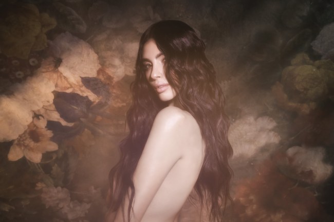 Mauro Lorenzo Fashion Photographer Advertising Campaign studio L'Oreal Kerastase altamoda hair hairstyle Loreal Venus Whitedress Moodboard tendence luxury redhair artDirector woman Paris cool hunter flower longhair 