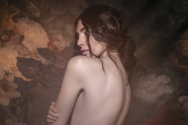 Mauro Lorenzo Fashion Photographer Advertising Campaign studio L'Oreal Kerastase altamoda hair hairstyle Loreal Venus Whitedress Moodboard tendence luxury redhair artDirector woman Paris cool hunter flower longhair 