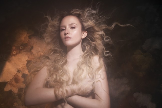 Mauro Lorenzo Fashion Photographer Advertising Campaign studio L'Oreal Kerastase altamoda hair hairstyle Loreal Venus Whitedress Moodboard tendence luxury redhair artDirector woman Paris cool hunter flower longhair 