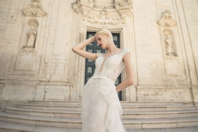 Mauro Lorenzo Fashion Photographer Advertising Campaign studio bridal altamoda handmade diamond cavallo black horse Whitedress Moodboard bridaldesigner luxury sposa artDirector woman pizzo coda duomo lecce puglia