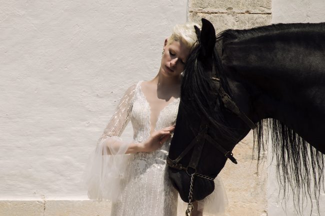 Mauro Lorenzo Fashion Photographer Advertising Campaign studio bridal altamoda handmade diamond cavallo black horse Whitedress Moodboard bridaldesigner luxury sposa artDirector woman pizzo coda duomo lecce puglia
