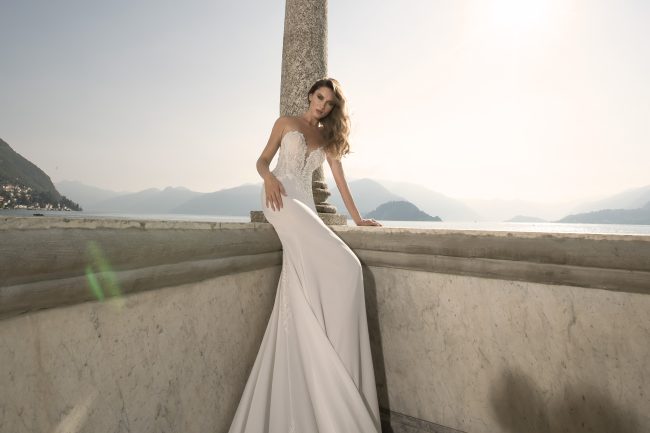 Mauro Lorenzo Fashion Photographer Advertising Campaign studio bridal altamoda handmade diamond lago como Whitedress Moodboard bridaldesigner luxury sposa artDirector woman pizzo coda villa monastero -1561 copia