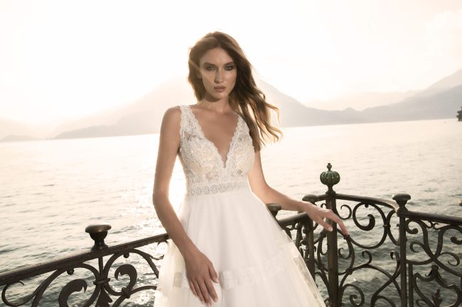 Mauro Lorenzo Fashion Photographer Advertising Campaign studio bridal altamoda handmade diamond lago como Whitedress Moodboard bridaldesigner luxury sposa artDirector woman pizzo coda villa monastero -1561 copia