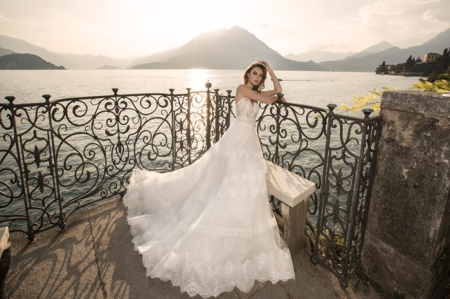 Mauro Lorenzo Fashion Photographer Advertising Campaign studio bridal altamoda handmade diamond lago como Whitedress Moodboard bridaldesigner luxury sposa artDirector woman pizzo coda villa monastero -1561 copia
