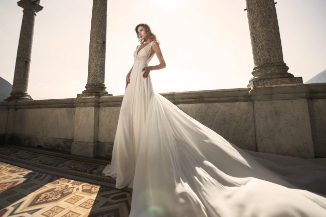 Mauro Lorenzo Fashion Photographer Advertising Campaign studio bridal altamoda handmade diamond lago como Whitedress Moodboard bridaldesigner luxury sposa artDirector woman pizzo coda villa monastero -1561 copia