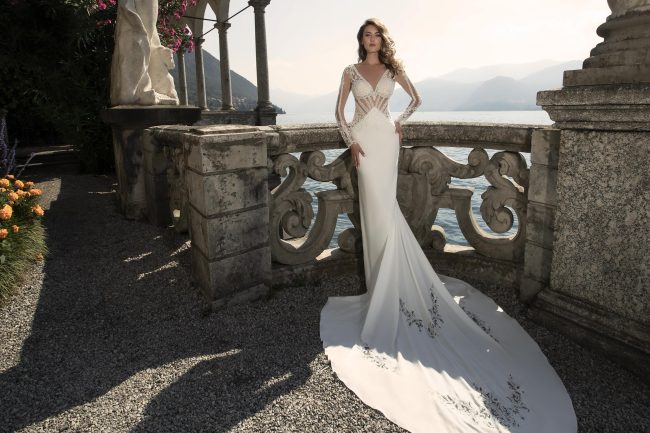 Mauro Lorenzo Fashion Photographer Advertising Campaign studio bridal altamoda handmade diamond lago como Whitedress Moodboard bridaldesigner luxury sposa artDirector woman pizzo coda villa monastero -1561 copia